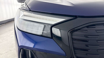 2025 Audi 45 Black Edition Sportback Auto quattro 5-door 82kWh (Blue) - Image: 47