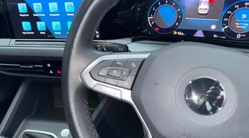 2022 Volkswagen ETSI MHEV R-Line DSG Euro 6 5-door (Black) - Image: 25