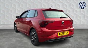 2023 Volkswagen 1.0 TSI Life Euro 6 5-door (Red) - Image: 3