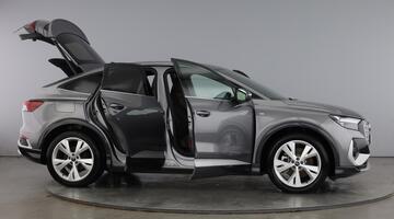 2025 Audi 45 S line Sportback Auto 5-door 82kWh (Grey) - Image: 10