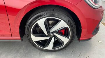2023 Volkswagen 2.0 TSI GTI DSG Euro 6 5-door (Red) - Image: 5