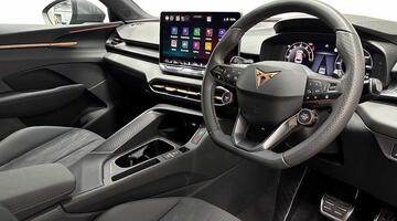 2025 CUPRA ETSI V2 DSG Euro 6 5-door (Black) - Image: 6