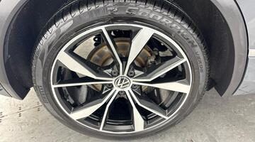 2021 Volkswagen 2.0 TDI R-Line DSG Euro 6 5-door (Grey) - Image: 22