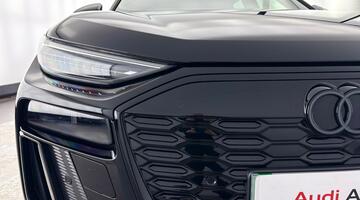 2025 Audi 100kWh Performance Edition 1 Auto 5-door (Black) - Image: 48