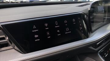 2025 Audi 2.0 TDI Launch Edition S Tronic quattro Euro 6 5-door (Black) - Image: 18