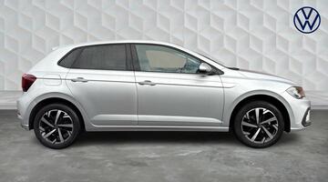 2025 Volkswagen 1.0 TSI Match Euro 6 5-door (Silver) - Image: 4