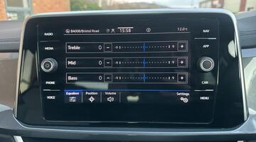 2024 Volkswagen TSI Style DSG Euro 6 5-door (White) - Image: 31