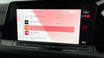 2022 Volkswagen ETSI MHEV R-Line DSG Euro 6 5-door (Blue) - Image: 21