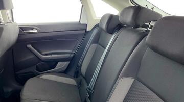 2023 Volkswagen 1.0 TSI Life DSG Euro 6 5-door (White) - Image: 31