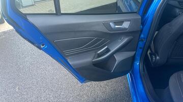 2024 Ford 1.0T EcoBoost MHEV ST-Line Euro 6 5-door (Blue) - Image: 19