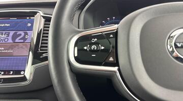 2023 Volvo 2.0 B5 MHEV Plus Auto 4WD Euro 6 5-door (Silver) - Image: 21