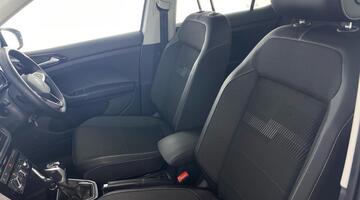 2024 Volkswagen 1.0 TSI Black Edition DSG Euro 6 5-door (Silver) - Image: 32