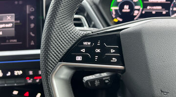 2025 Audi 45 S line Auto 5-door 82kWh (Blue) - Image: 30