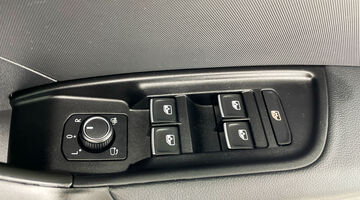 2025 Audi TFSI 35 S line Sportback S Tronic Euro 6 5-door (White) - Image: 20