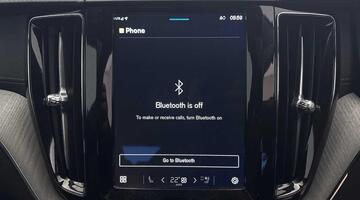 2025 Volvo 2.0h T8 18.8kWh Ultra Dark Auto Euro 6 5-door (Silver) - Image: 38