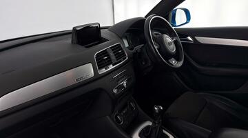 2016 Audi 2.0 TDI S line Plus quattro Euro 6 5-door (Blue) - Image: 2