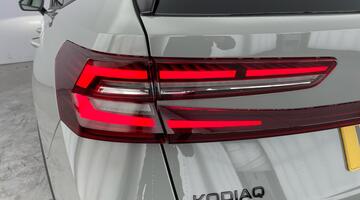 2025 Škoda TSI iV 25.7kWh SportLine DSG Euro 6 5-door (5 Seat) (Grey) - Image: 42