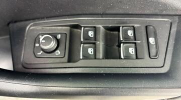 2022 Volkswagen TSI R-Line DSG Euro 6 5-door (Blue) - Image: 19