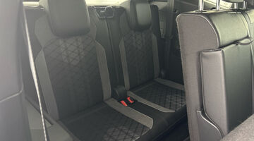 2025 Volkswagen TSI R-Line DSG Euro 6 5-door (White) - Image: 36