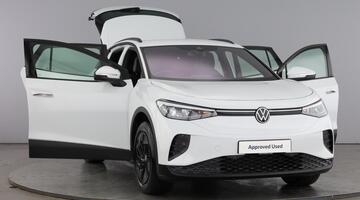 2022 Volkswagen Pure 52kWh Life Auto 5-door (White) - Image: 9