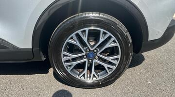 2020 Ford 2.0 EcoBlue MHEV Titanium First Edition Euro 6 5-door (Silver) - Image: 22