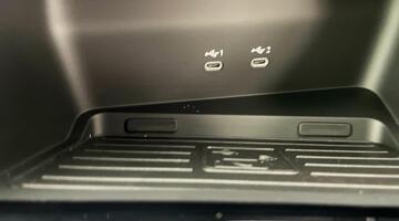 2025 Audi TFSI 35 Black Edition Sportback S Tronic Euro 6 5-door (White) - Image: 13