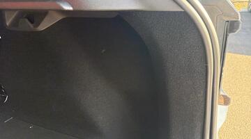 2025 Volvo Twin Performance 69kWh Ultra Auto 5-door (Blue) - Image: 17