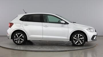 2025 Volkswagen 1.0 TSI Match DSG Euro 6 5-door (Silver) - Image: 4