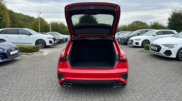 2023 Audi 2.0 TFSI Vorsprung Sportback S Tronic quattro Euro 6 5-door (Red) - Image: 18