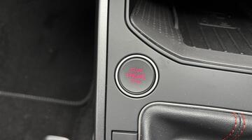 2025 SEAT 1.0 TSI FR Black Edition Euro 6 5-door (Grey) - Image: 39