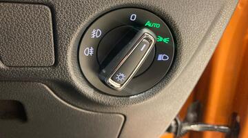 2025 Škoda 1.0 TSI Monte Carlo Edition Euro 6 5-door (Orange) - Image: 12