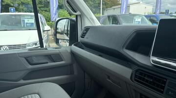 2025 Volkswagen 2.0 TDI 600 Auto Euro 6 4-door (Beige) - Image: 27