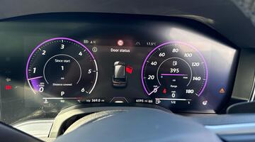 2025 Volkswagen 3.0 TDI V6 Black Edition Tiptronic 4Motion Euro 6 5-door (Red) - Image: 29