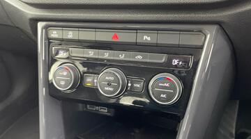 2020 Volkswagen TSI EVO SEL DSG Euro 6 5-door (Multicolour) - Image: 7