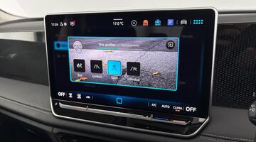 2024 Volkswagen ETSI MHEV Match DSG Euro 6 5-door (Grey) - Image: 17