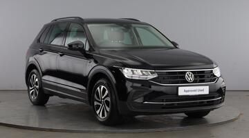 2022 Volkswagen TSI Active DSG Euro 6 5-door (Black) - Image: 1