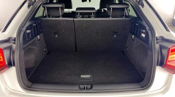 2025 Audi TFSI CoD 35 Black Edition S Tronic Euro 6 5-door (White) - Image: 33