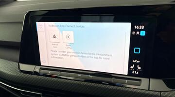 2024 Volkswagen ETSI MHEV R-Line DSG Euro 6 5-door (White) - Image: 22