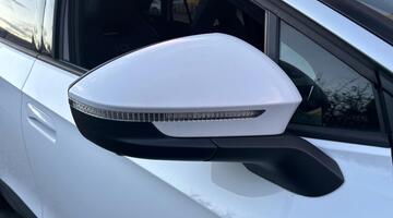 2021 Volkswagen Pro Performance 77kWh Max Auto 5-door (White) - Image: 14