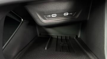 2025 CUPRA ETSI V2 DSG Euro 6 5-door (Grey) - Image: 16