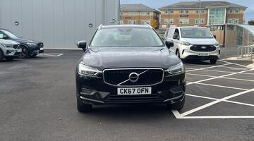 2017 Volvo 2.0 D4 Momentum Auto Euro 6 5-door (Black) - Image: 11