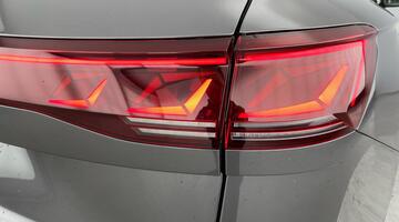 2025 Volkswagen 3.0 TDI V6 Black Edition Tiptronic 4Motion Euro 6 5-door (Grey) - Image: 35