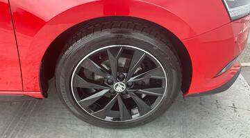 2021 Škoda 1.0 TSI Monte Carlo Euro 6 5-door (Red) - Image: 5