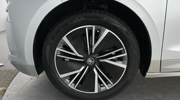 2025 Škoda 82kWh 85 Edition Auto 5-door (Silver) - Image: 42