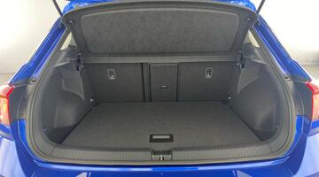 2025 Volkswagen TSI Match DSG Euro 6 5-door (Blue) - Image: 29