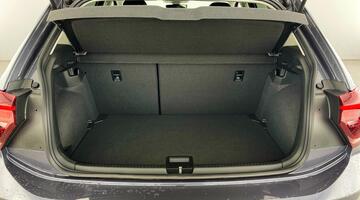 2025 Volkswagen 1.0 TSI Match Euro 6 5-door (Grey) - Image: 28