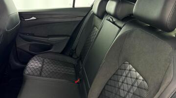 2025 Volkswagen TSI R-Line Euro 6 5-door (Grey) - Image: 33