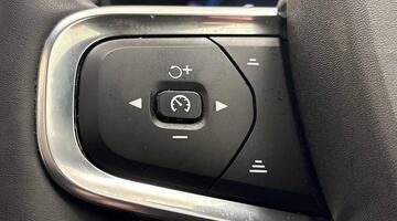 2022 Volvo Recharge 69kWh Ultimate Auto 5-door (Silver) - Image: 31