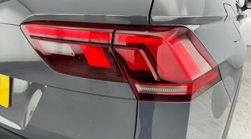 2023 Volkswagen TSI R-Line Edition DSG Euro 6 5-door (Grey) - Image: 29