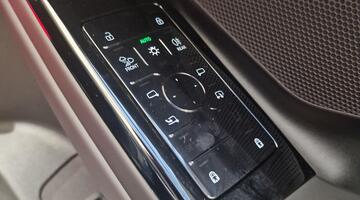 2025 Audi 100kWh Performance S line Auto 5-door (Blue) - Image: 9